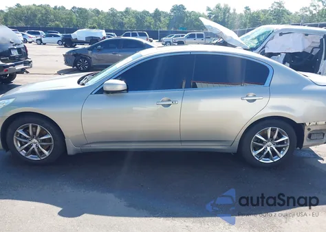 2008 Infiniti G35 Journey z USA, uszkodzony, nr VIN JNKBV61E78M217927